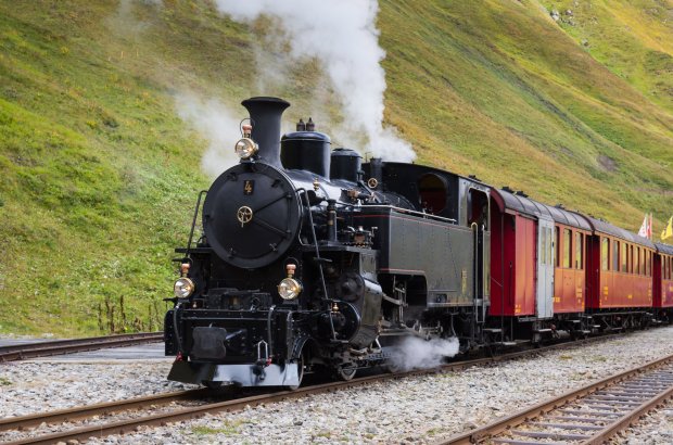 Furka-Pass Wallis Schweiz © Schlesier-stock.adobe.com