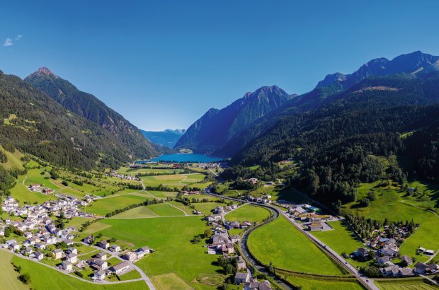 Poschiavo Puschlav  (Val Poschiavo) Graubünden Schweiz © Silvano Rebai - stock.adobe.com