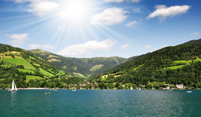 Zell am See Salzburger Land Österreich © Vaclav Volrab-shutterstock.com/2013
