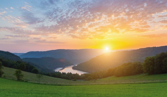 Eifel NRW Nordrhein-Westfalen Deutschland © rcphotostock