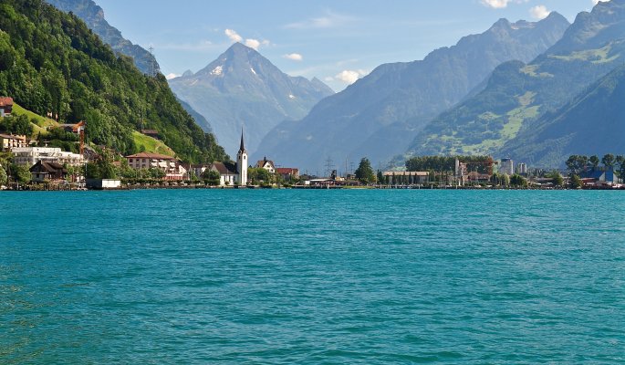 Flüelen Urnersee Vierwaldstätter See Uri Schweiz © hachri-fotolia.com