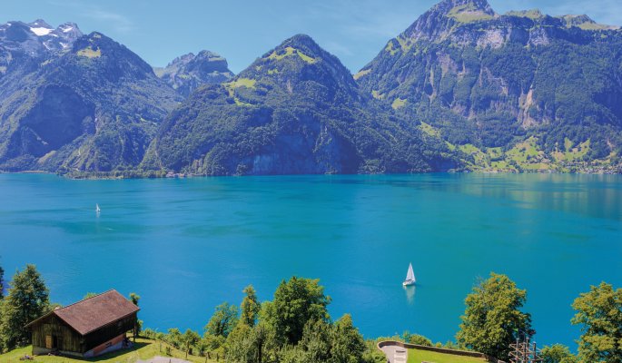 Urnersee Vierwaldstätter See Kantone Uri und Schwyz Schweiz © mmuenzl - stock.adobe.com