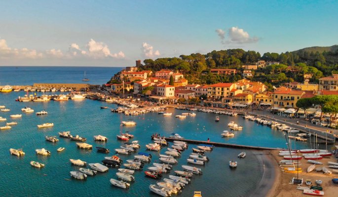 Marina di Campo Elba  Toskana Italien © jovannig - stock.adobe.com