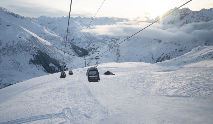  © Valentin Luthiger